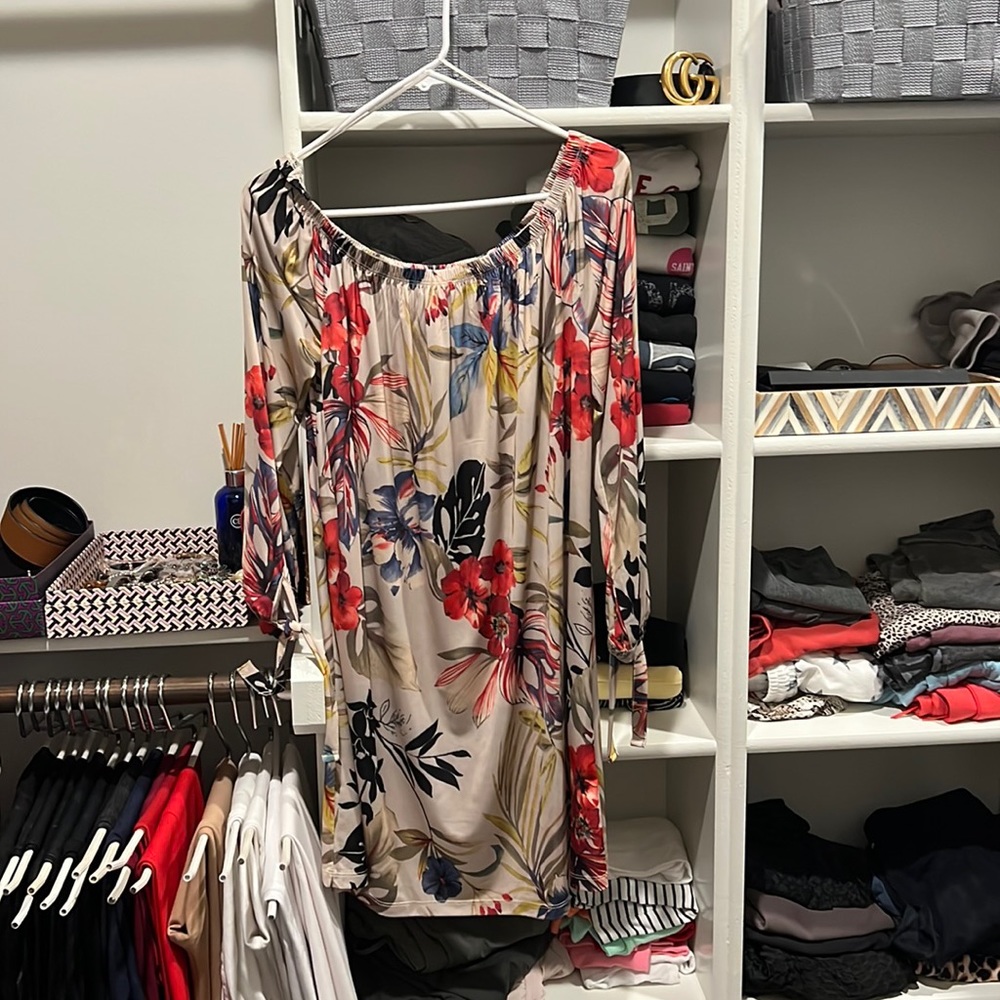 Perfect dress for your next getaway! NWOT